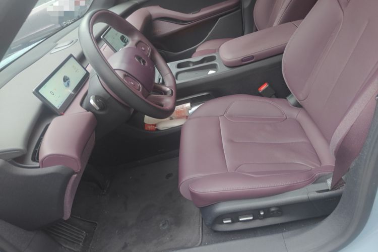 Used Nio ET5T 2023 75 kWh Touring Left Front Seat