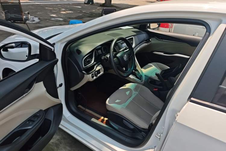 Used Buick GT 2019 15T Dual-Clutch Advanced Version China VI Standard

