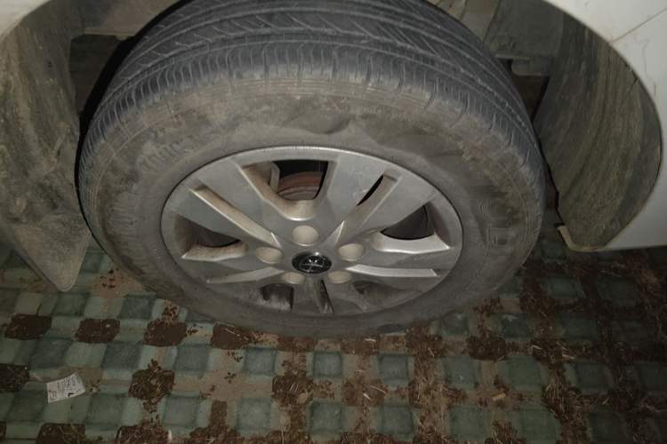 Used JAC Refine M3 2016 IKEA Edition 1.6L Luxury Smart Model
