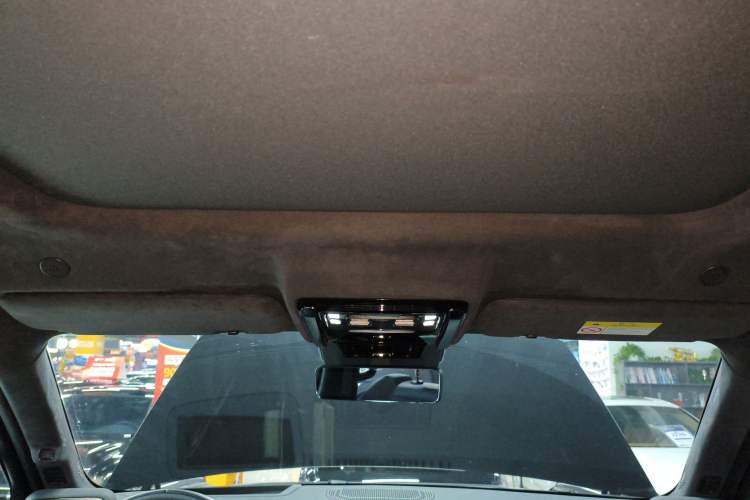 Used Formula Leopard 5 2023 Cloud Ride Flagship Edition
