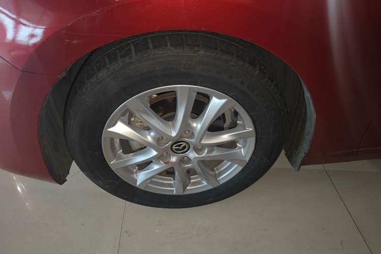 Used Mazda 3 Axela 2017 Sedan 1.5L Automatic Luxury Model Emission Standard China V