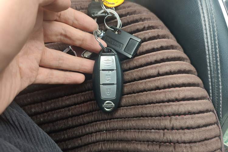 Used Nissan X-Trail 2014 2.0L CVT Comfort Edition 2WD