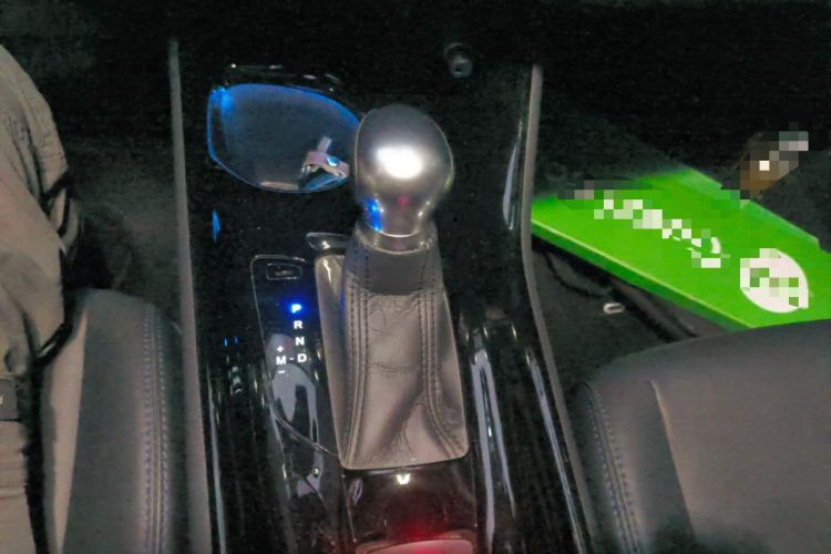 Used Toyota C-HR 2020 2.0L Leading Edition Gear Lever