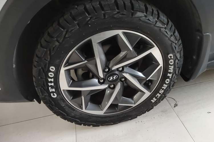 Used Hyundai Tucson 2019 280TGDi Dual-Clutch Two-Wheel Drive Fashion Edition China VI Standard Exterior 4