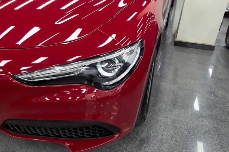 Used Alfa Romeo Stelvio 2017 2.0T 200HP Elite Edition