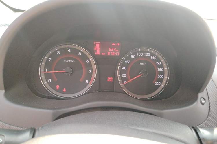 Used Hyundai Verna Ray 2014 1.4L Manual GLX
