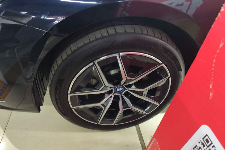 Used BMW i5 2024 eDrive 35L M Sport Package