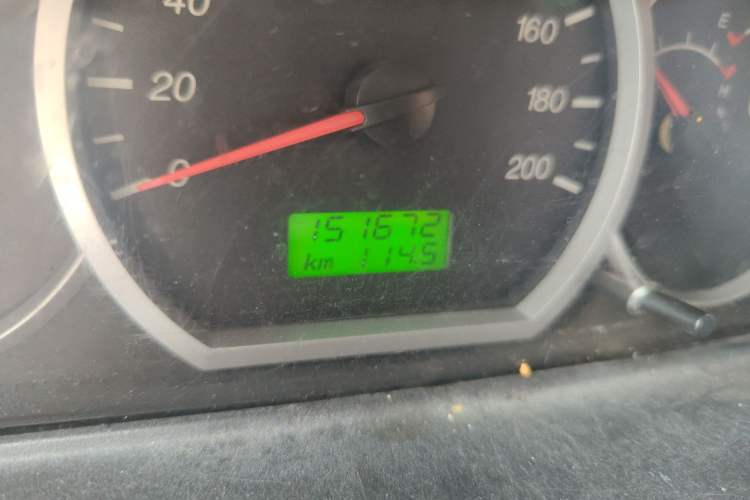 Used Wuling Hongguang 2010 1.4L Practical Version Odometer Close Up