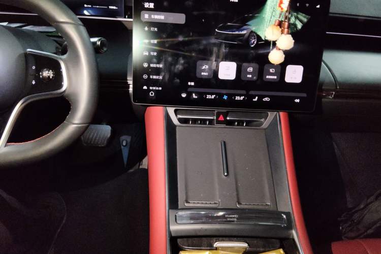 Used Hima Luxeed S7 2024 Max RS Four-Wheel-Drive Performance Edition
