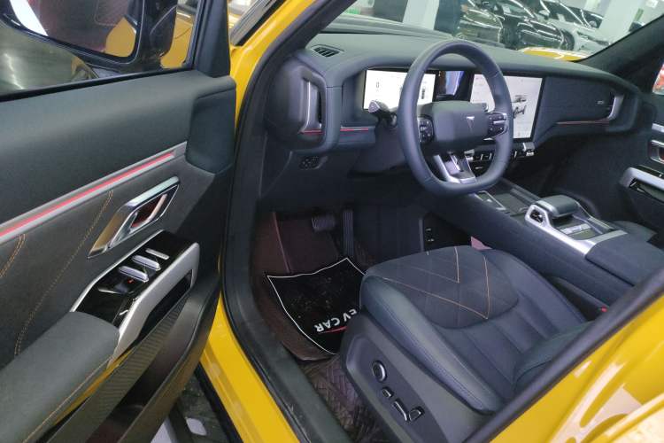 Used Deepal G318 2025 Worry-Free Adventure Edition Four-Wheel Drive Secret Realm Version Driver Seat