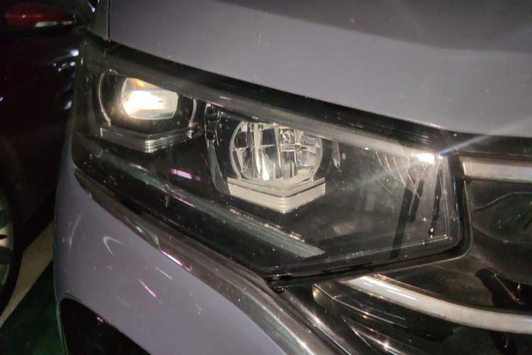 Used Volkswagen Tayron X 2020 380TSI Four-Wheel Drive Prestige Connected Version