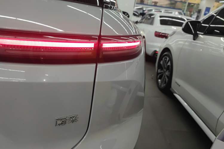 Used Nio ES6 2024 75 kWh