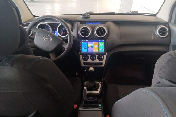 Used CHANGAN KAICHENG Ounuo S 2014 1.5L Base Version
