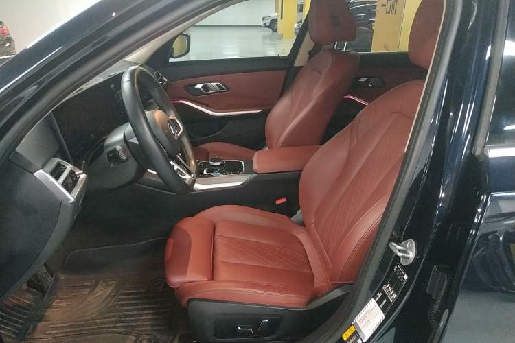 Used BMW i3 2025 eDrive 35 L