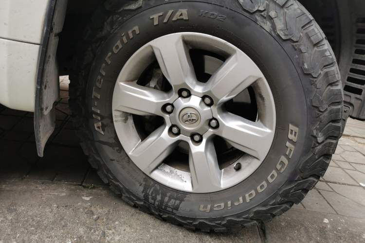 Used Toyota Prado 2016 2.7L Automatic Standard Edition
