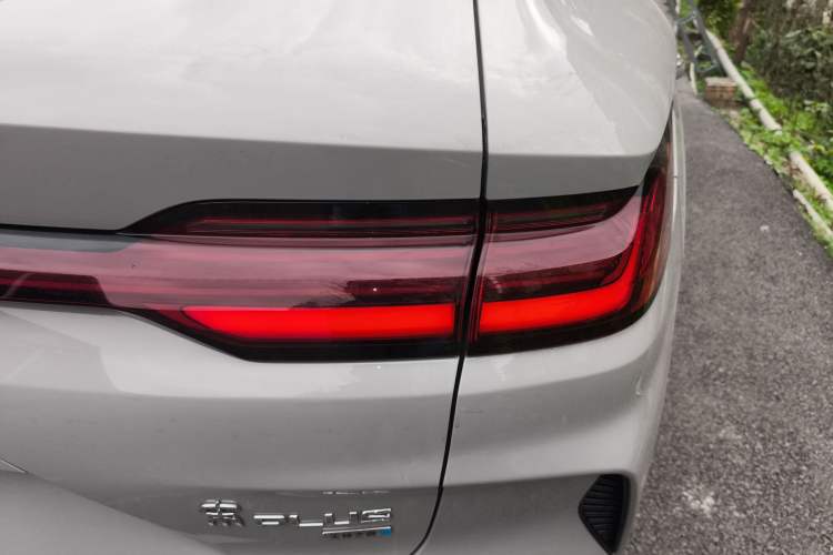 Used BYD Song PLUS New Energy 2025 EV Smart Drive Edition 605km Flagship Model
