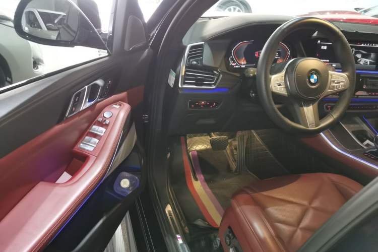 Used BMW X5 2022 Restyled xDrive 40Li M Sport Package
