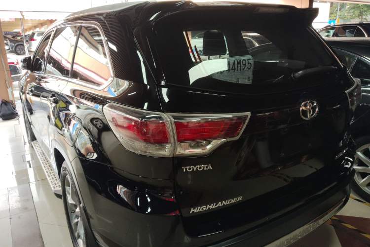 Used Toyota Highlander 2015 2.0T Four-Wheel Drive Luxury Edition 7-Seater