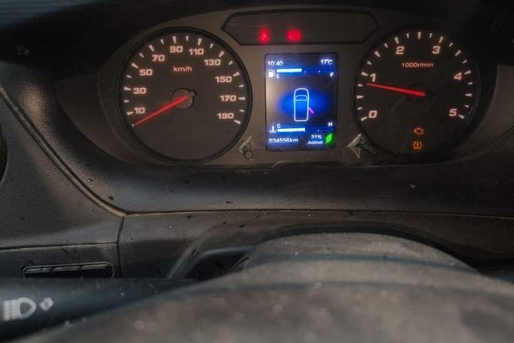 Used Iveco Eurocargo 2021 2.0T Manual Super-Rui Short Wheelbase Low-Roof Side-Hinged Door F1A Odometer Close Up