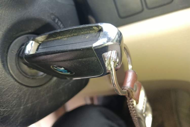 Used Honda CR-V 2010 2.0L automatic two-wheel drive urban version
