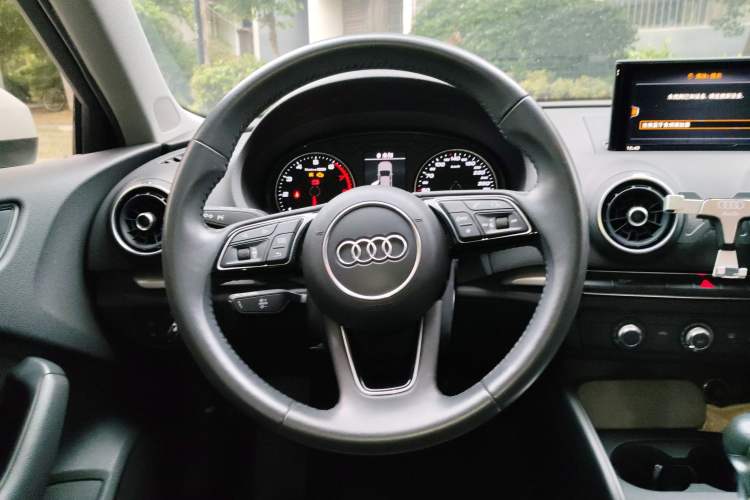Used Audi A3 2020 Restyled Sportback 35 TFSI Entry-Level China VI Emission Standard
