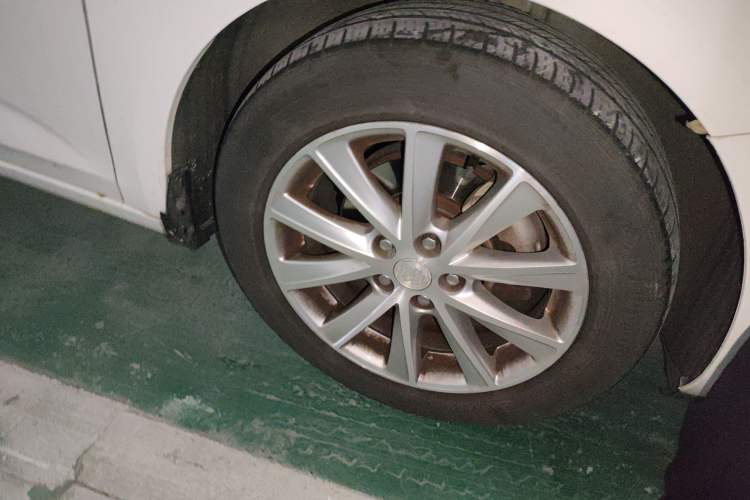 Used Buick Verano 2015 Sedan 20T Dual-Clutch Elite Model
