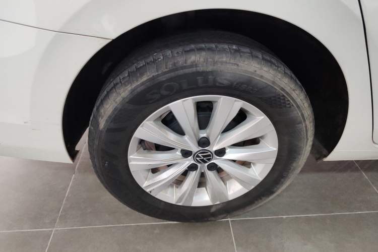 Used Volkswagen Lavida 2023 New Sharp 1.5L Automatic Excellent New Edition