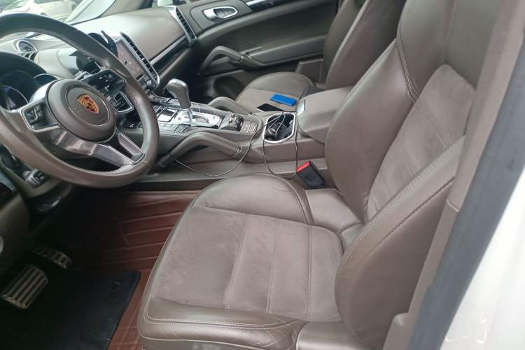 Used Porsche Cayenne 2016 Cayenne 3.0T Left Front Seat