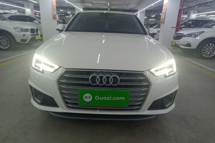 Used Audi A4L 2019 40 TFSI Fashion Version China V