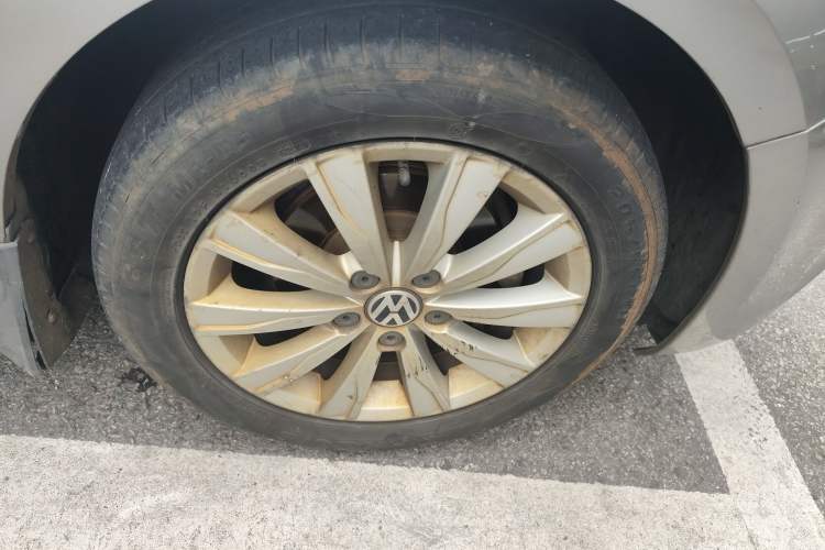 Used Volkswagen Sagitar 2012 1.6L Automatic Comfort Edition
