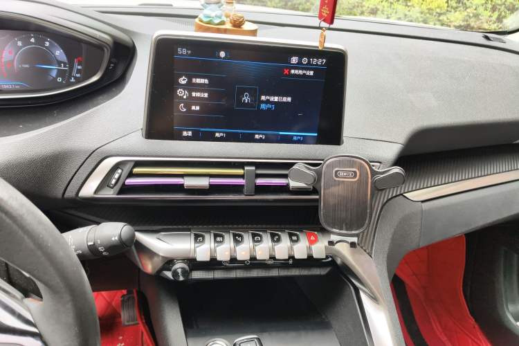 Used Peugeot 5008 2019 350THP 5-seat Elite Edition Audio And AC Panel