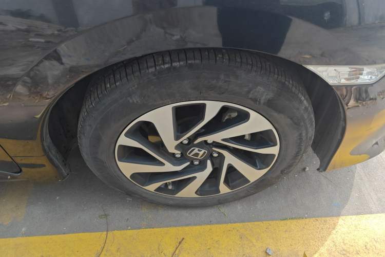 Used Honda Civic 2016 220TURBO CVT Luxury Edition