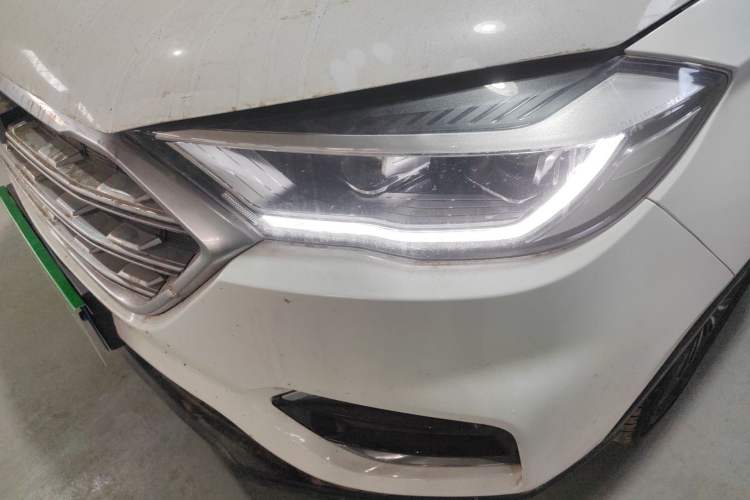 Used Sinotruk VGV U70 2020 1.5T Automatic Smart Luxury 7-Seater