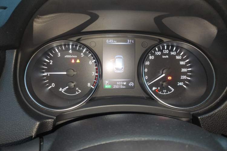 Used Nissan Qashqai 2019 2.0L CVT Smart Enjoyment Version