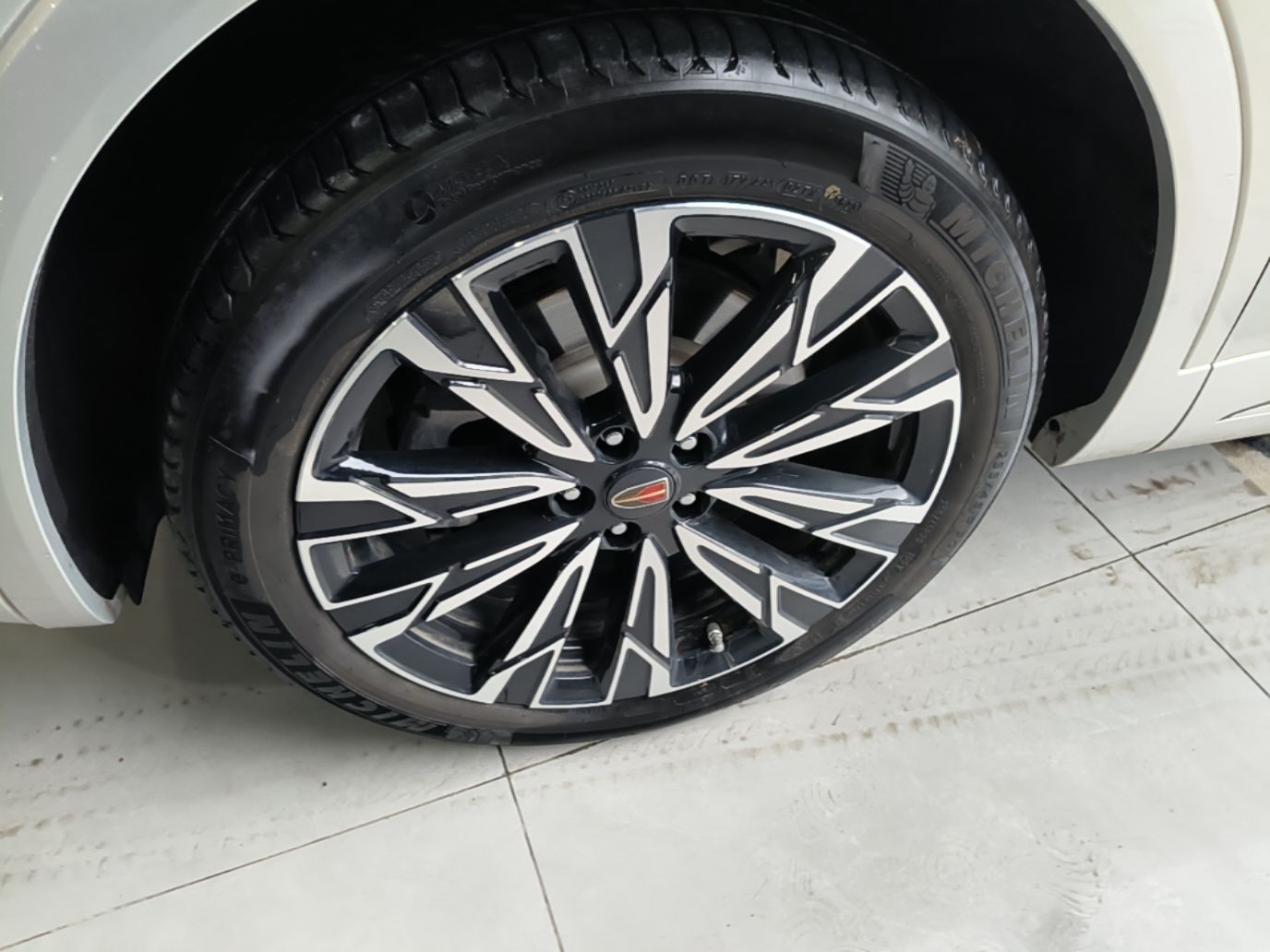 Hongqi HS5 2023 2.0T Four-Wheel Drive Flagship Pro Edition - Chinese Trim Xiang — снимка 10