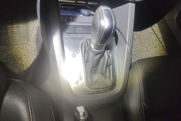 Used Volkswagen Sagitar 2012 1.4TSI Automatic Luxury Edition