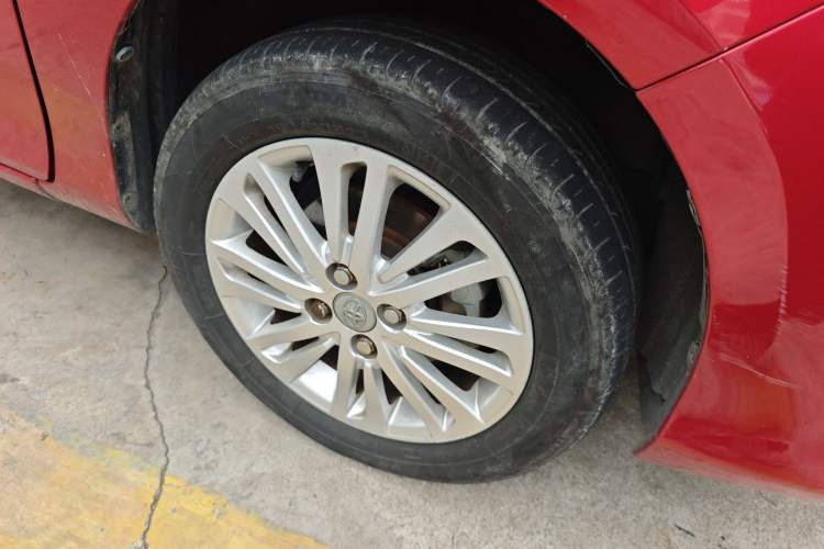 Used Toyota Vios FS 2017 1.5L CVT Trendy Edition Right Front Wheel Hub