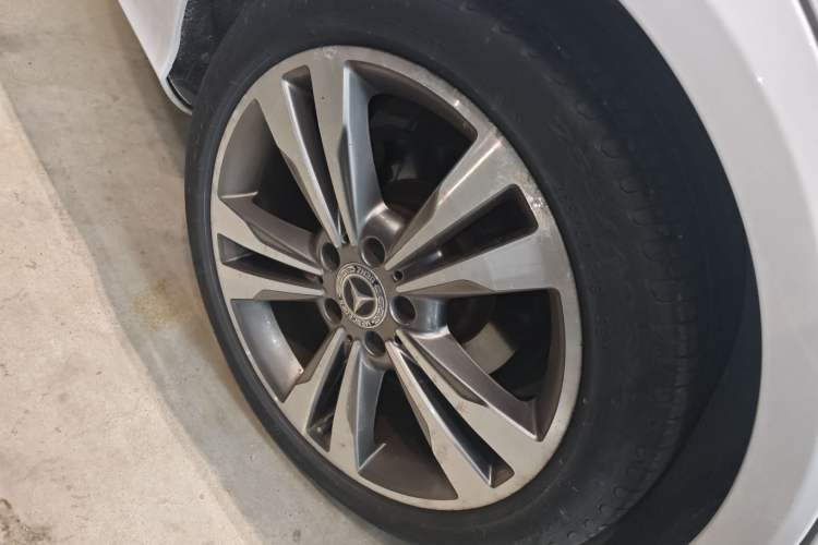 Used Mercedes-Benz E-Class 2015 E 260 L Sport Edition
