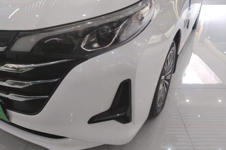 Used GAC Trumpchi M6 2019 270T DCT Luxury Edition (6-seater) China VI