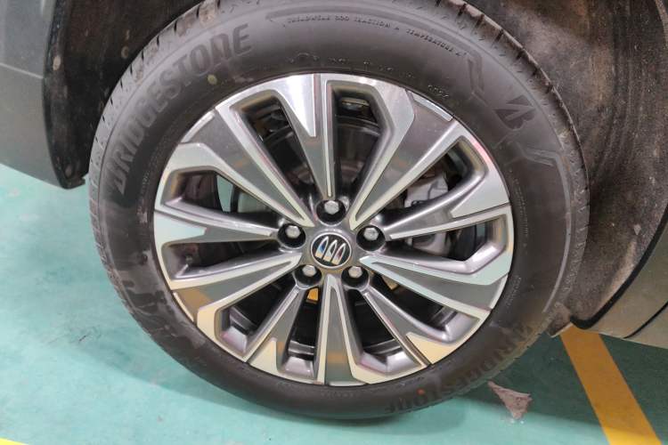 Used Buick Envision 2024 Encore Plus 28T Two-Wheel Drive Luxury Edition
