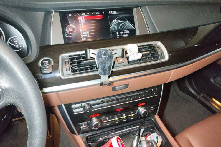 Used BMW 5 Series GT 2015 528i Leading Model
