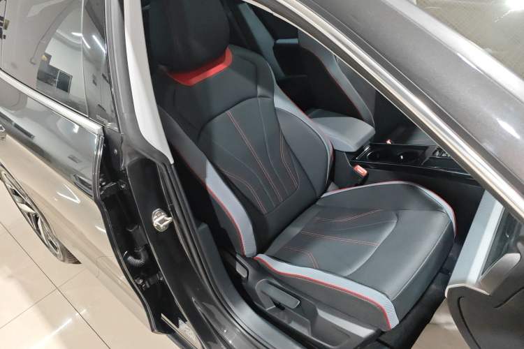 Used Volkswagen Lamando 2025 Lavida L 280TSI DSG Cool & Spicy Edition