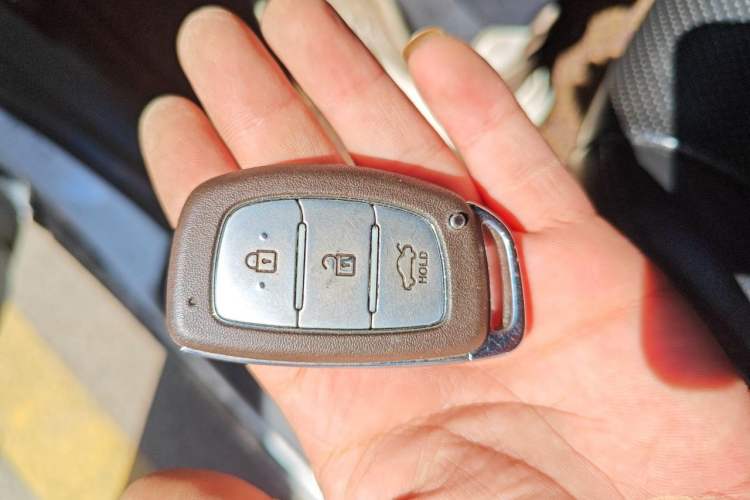 Used Hyundai Mistra 2014 1.8L Automatic Smart GLS
