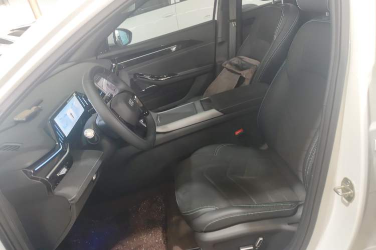 Used Geely Galaxy L6 2024 125km Creative Edition