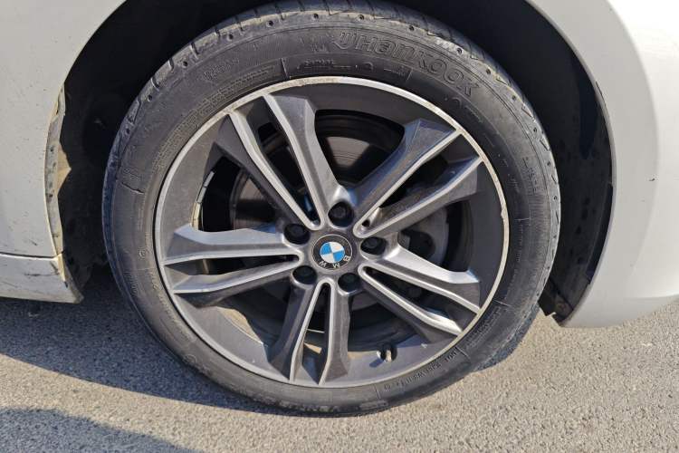 Used BMW 1 Series 2018 118i Sport Edition Exterior 4