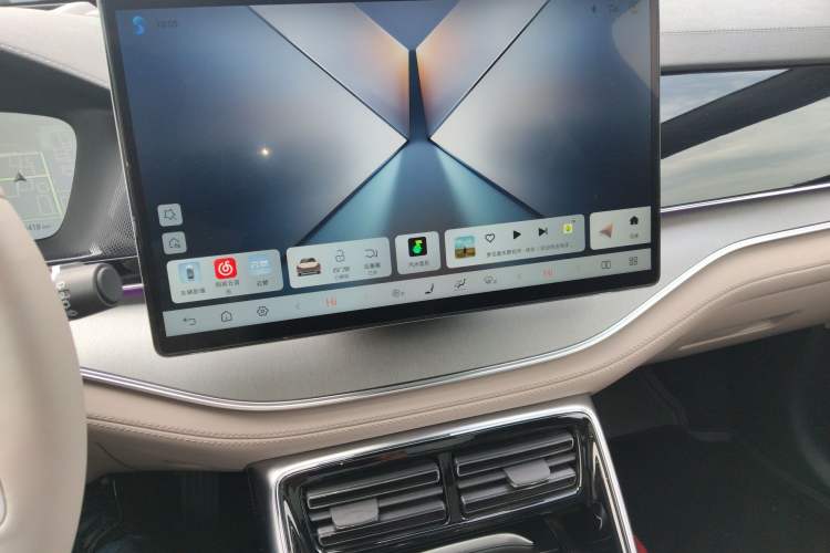 Used BYD Tang New Energy 2025 Intelligent Driving Version DM-i 115KM Flagship Edition Audio And AC Panel