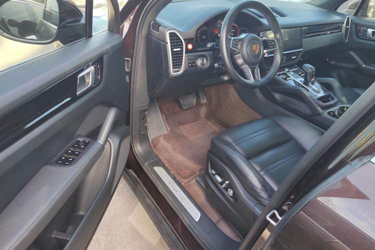 Used Porsche Cayenne 2019 Cayenne 3.0T Driver Seat