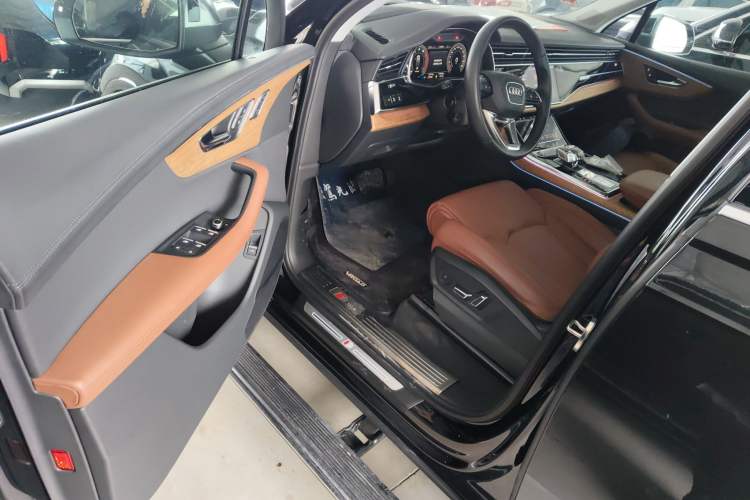 Used Audi Q7 2021 55 TFSI quattro S line Prestige Edition
