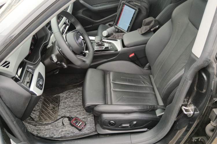 Used Audi A5 2024 Sportback 40 TFSI quattro Luxury Dynamic Model Left Front Seat