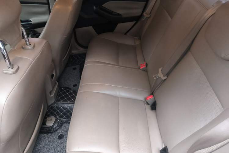 Used Ford Focus 2015 Sedan 1.6L Manual Comfort Model